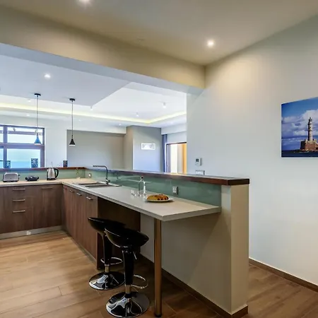 Villa Panorama Sea View 'superb' *